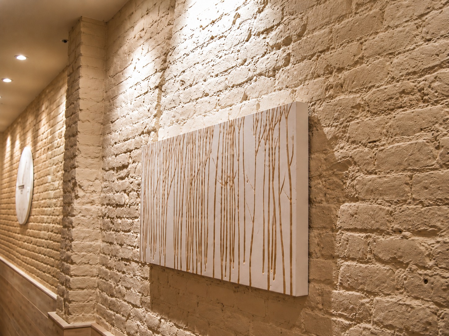 Restaurante Palermo — pared vista recuperada del Ensanche barcelonés